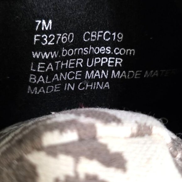 Born Women's Grey Suede Knee-High Riding Boots Side Zippers size 7 - Picture 10 of 10